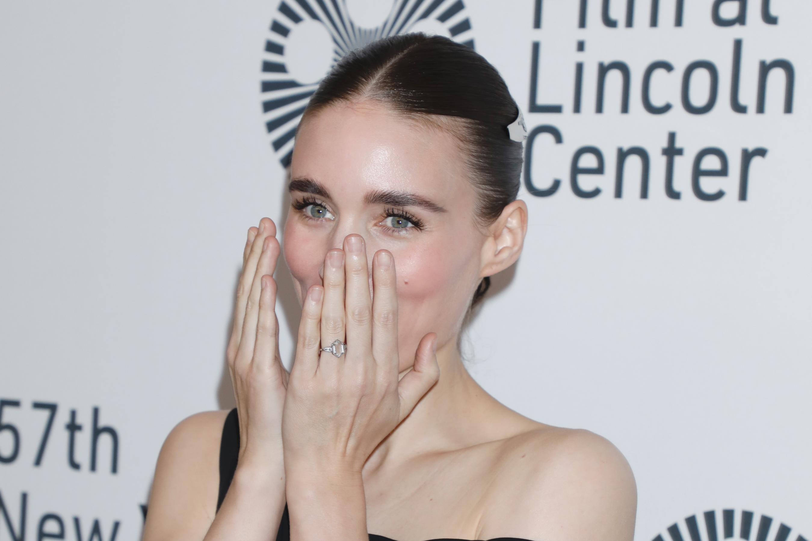 hq179.jpg hq179.jpg